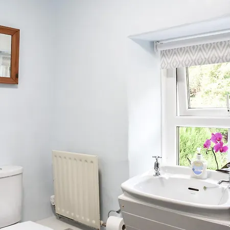 Riverside Semesterbostad *