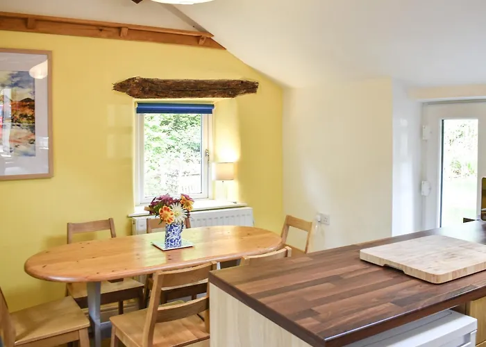 Riverside 度假居 *