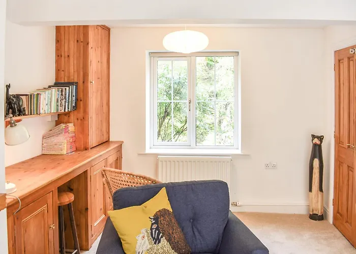 度假居 Riverside *